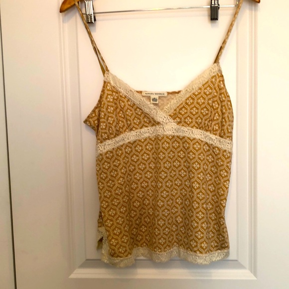 L Banana republic camisole - Picture 1 of 7